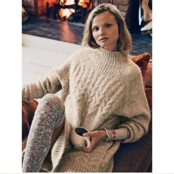 Free People Runaway Tunic Sweater - Picture 2 of 11